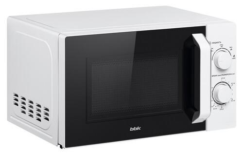 Микроволновая печь BBK 20MWS-761M/W белый