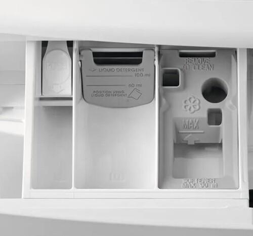 Стиральная машина Electrolux EW6FN428W белый