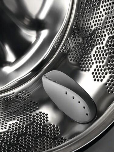 Стиральная машина Electrolux EW6FN428W белый