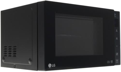 Микроволновая печь LG NeoChef MH6336GIB черный Микроволновая печь LG NeoChef MH6336GIB черный — внешний вид