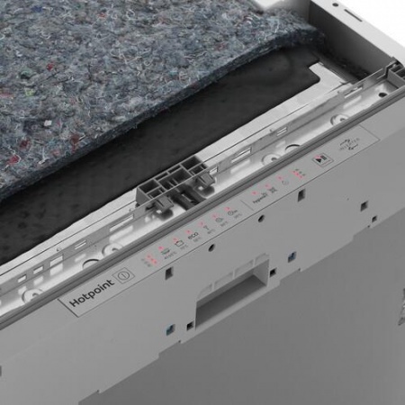 Встраиваемая посудомоечная машина Hotpoint HI 4B66WS