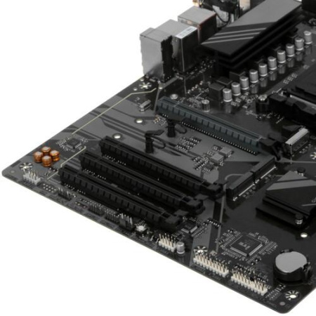 Материнская плата GIGABYTE B650 UD AX