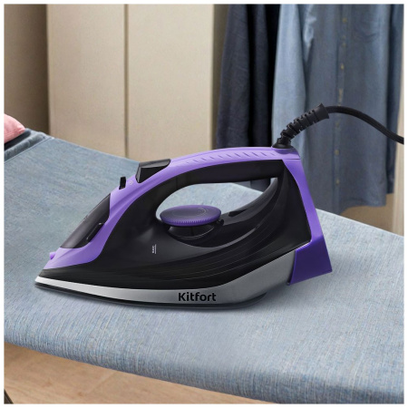Утюг Kitfort КТ-2627 фиолетовый/черный