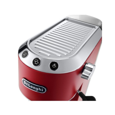 Кофеваркa DeLonghi EC685.R