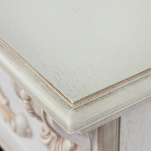 Электрокамин RealFlame Anita WT дуб белый с золотой патиной с очагом Fobos Lux Black