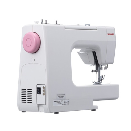 Швейная машина Janome XE337